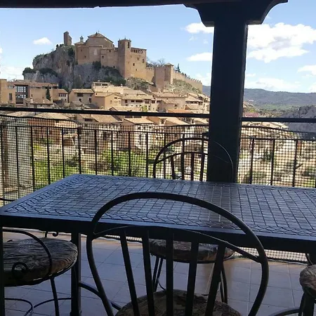 Casa Sampietro アパート アルケサル